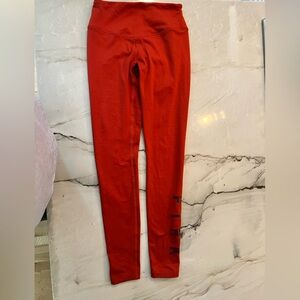 Like NEW Victoria's Secret Pink cozy fleece Lined legging 
size XS